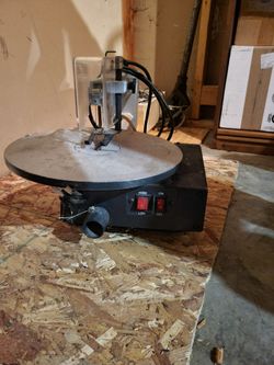 Dremel 16” two speed scroll saw model 1671 heavy duty construction Used + Blades