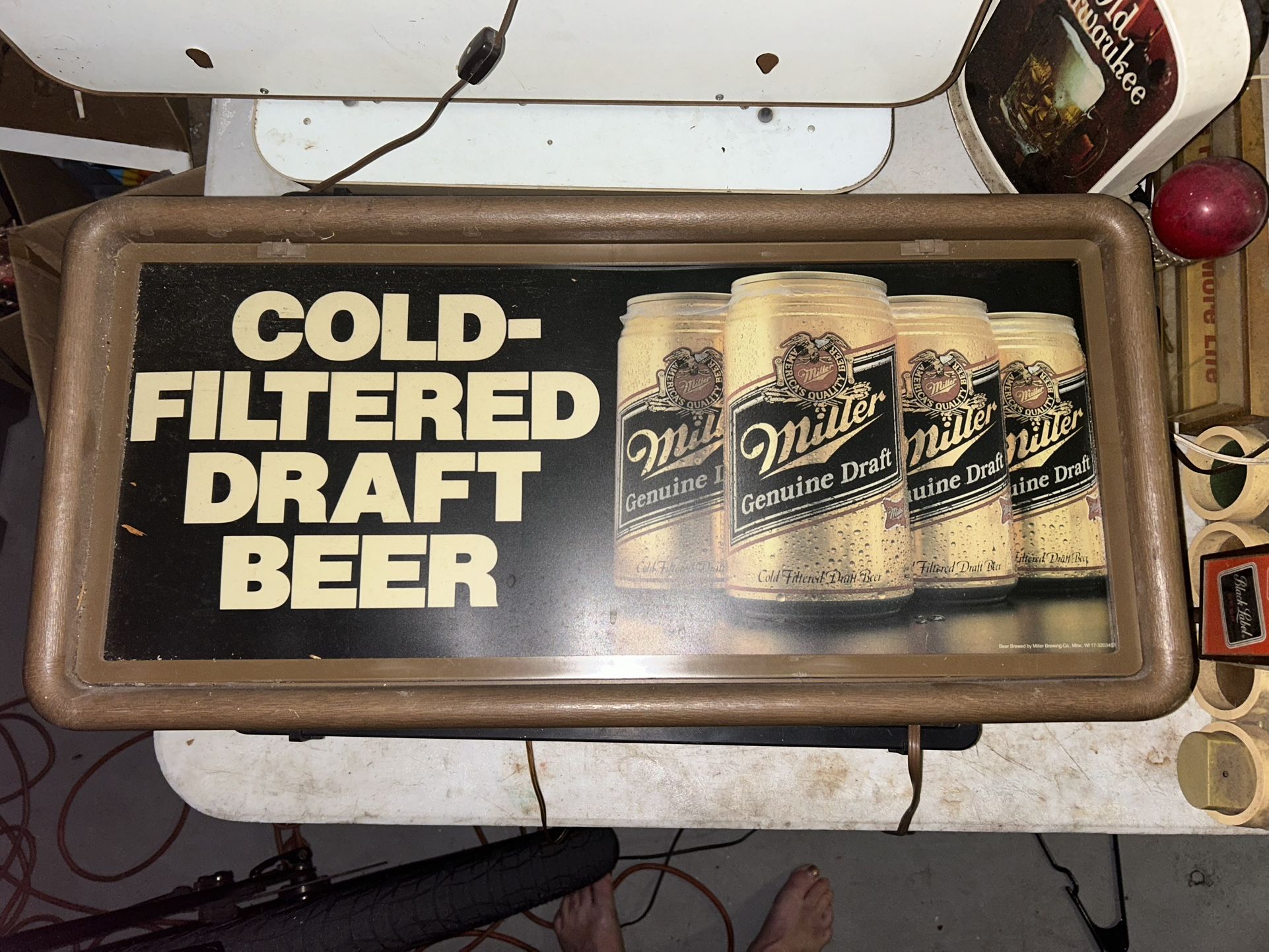 Miller, Old Milwaukee, Etc Vintage Beer/Bar Light Up Signs