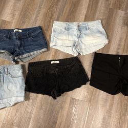Juniors Shorts Size 5