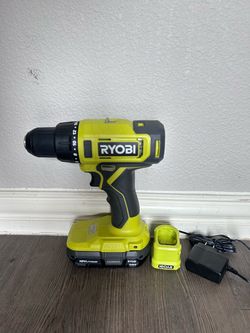 Ryobi 18V Cordless 1/2 in. Drill/Driver Kit