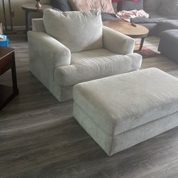 Love Seat And Ottoman 