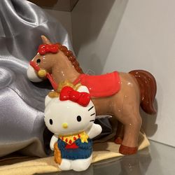 New Hello Kitty Ceramic Horse 