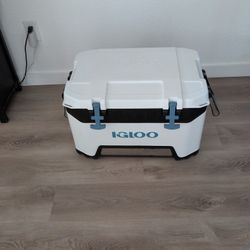 portátil Igloo BMX 52 Qt