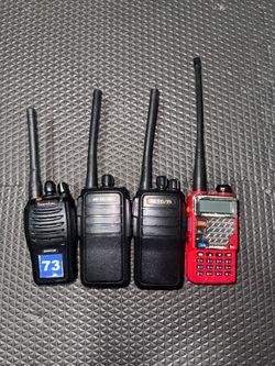 Walkie-talkies without chargers
