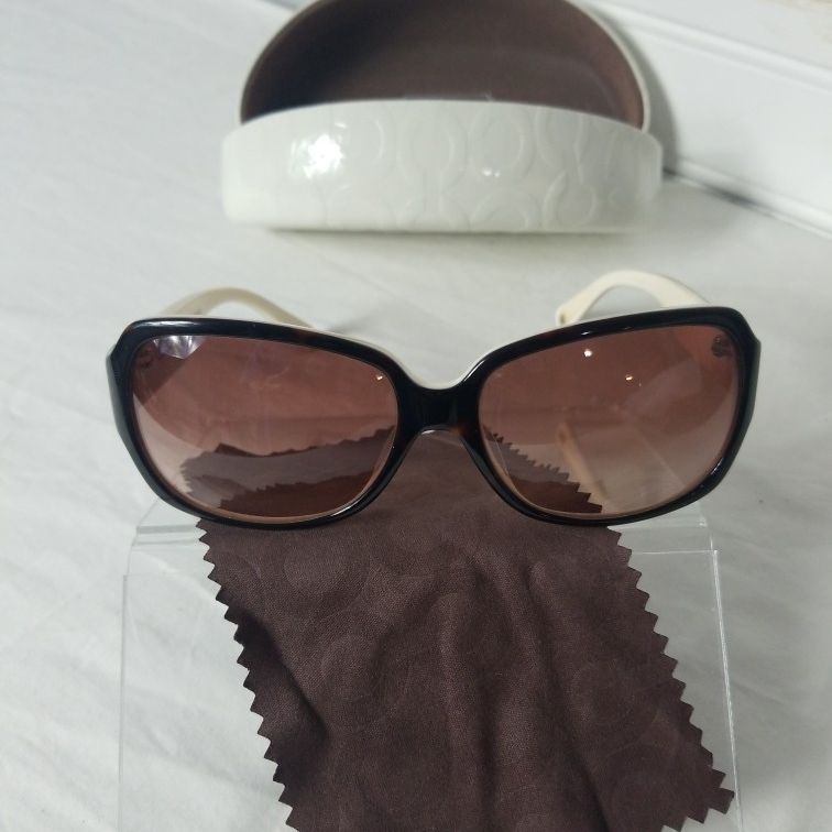 VINTAGE COACH TASHA S846 TORTOISE/ CREME for Sale in Fort  display picture 2