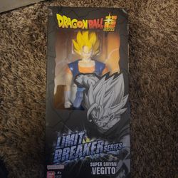 Selling Dragon Z Figure