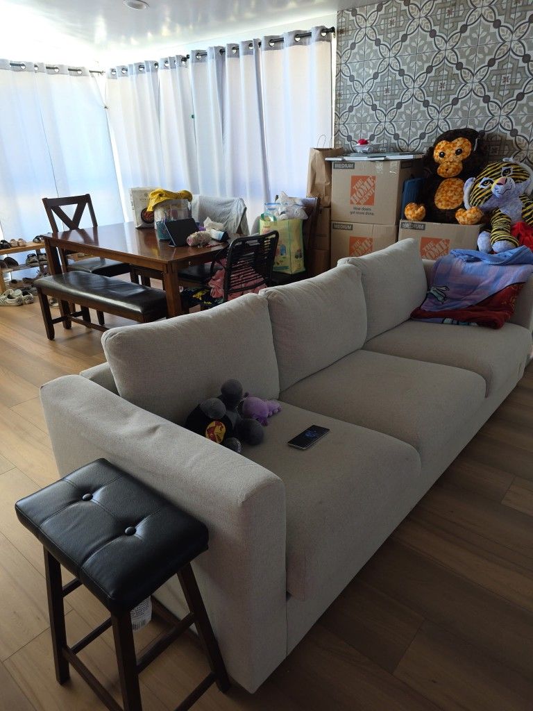 Ikea Couch And Dining Table
