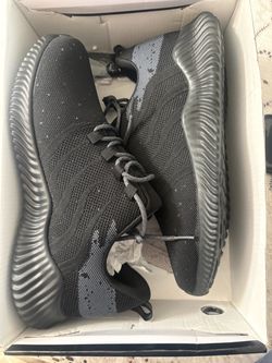 Brand new CALTO Men’s Height Increasing Sneakers, Size 11, Black/Grey