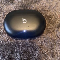 Beats Studio Buds