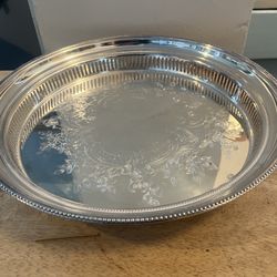 Towle Silver Plate 14" tray with reticulated sides - perfect for a bar Or Dresser Cash only In San Francisco 