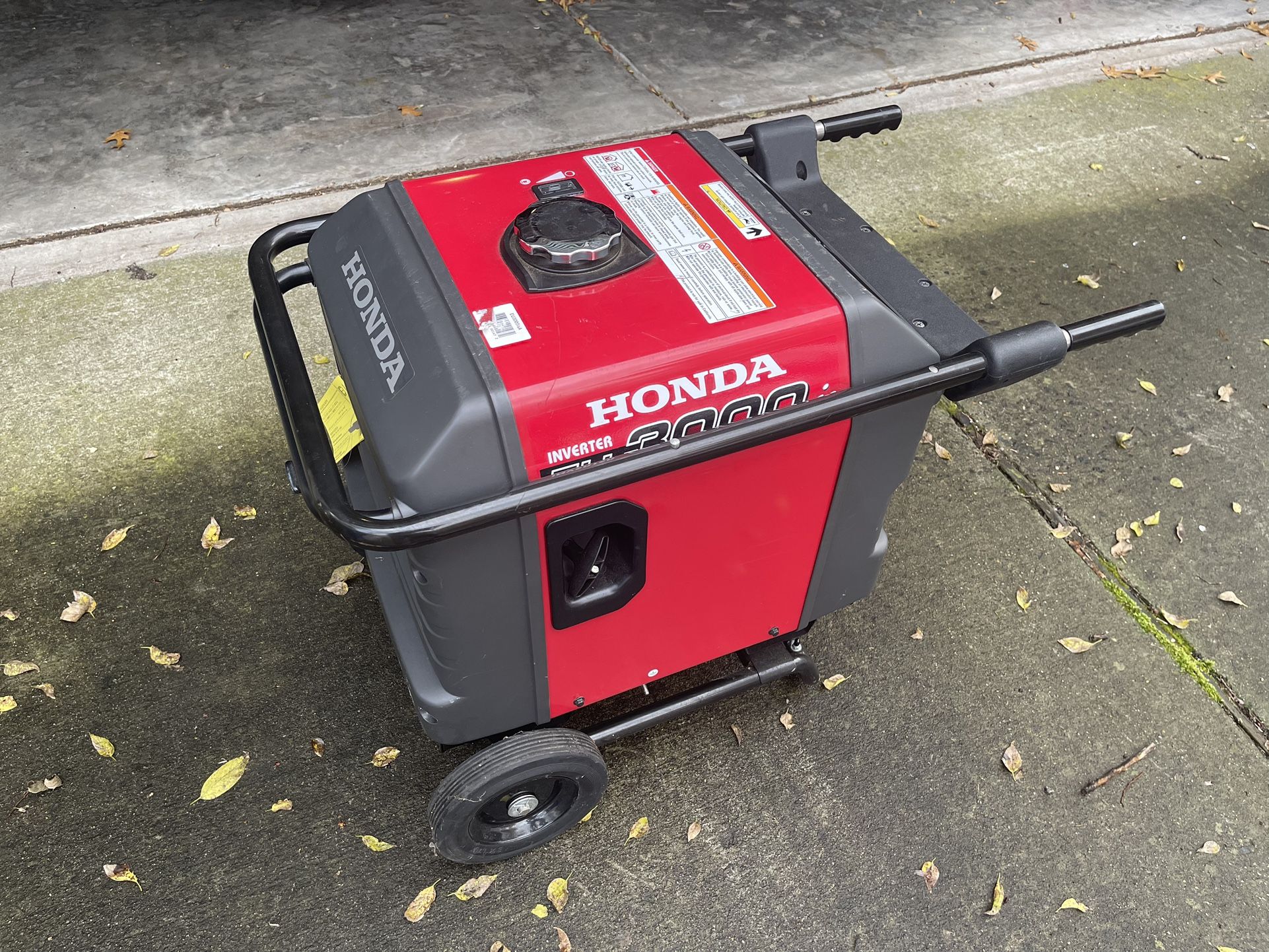 Honda EU3000SI Inverter Generator 