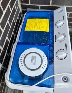 Brand new 28lb capacity washing machine +dryer  perfect for apartment