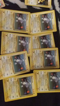 SIX vintage 1999 Magnemite Pokemon Cards