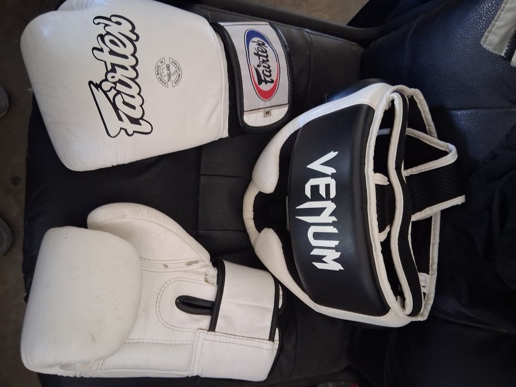 Professional /Boxing Set.