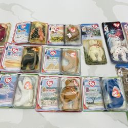 UNOPENED BEANIE BABIES!