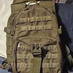**LIGHTLY USED** TACTICAL BAG