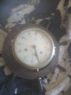 Royal Mariners clock