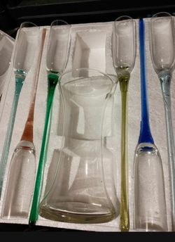 New 7 Piece Champagne Set