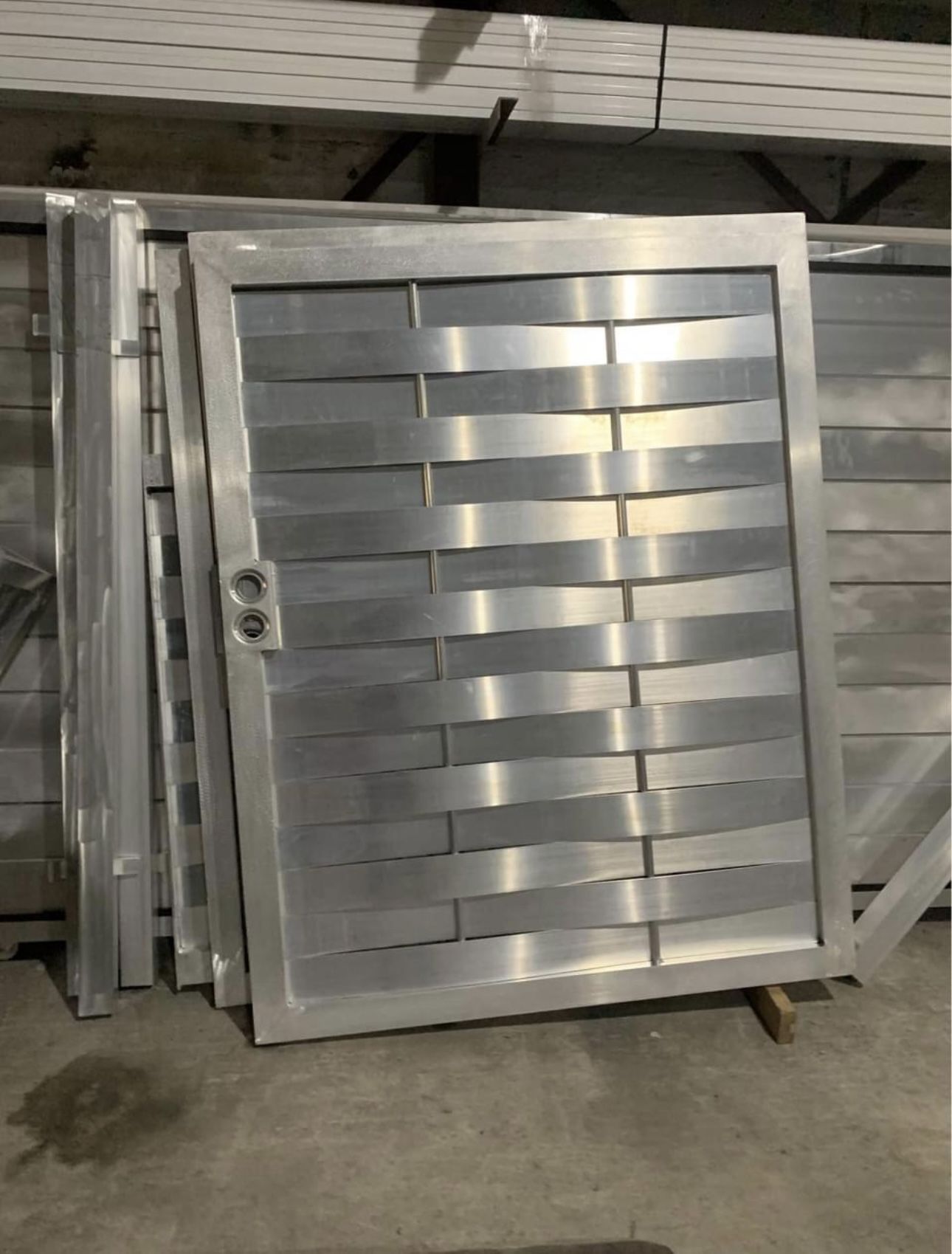 ALUMINUM GATES \ FENCES\MAILBOX. All Aluminum