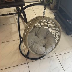 Small Pet Swinging Chair/Bed