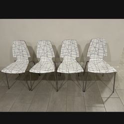 IKEA Modern Dining Chairs (4 Chairs) With Wooden Dining Table