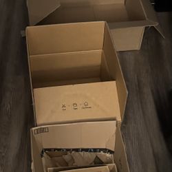 Boxes & Packing Material