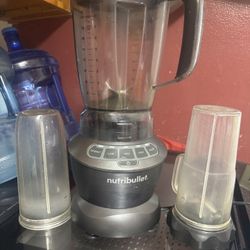 Black Nutribullet Blender Set