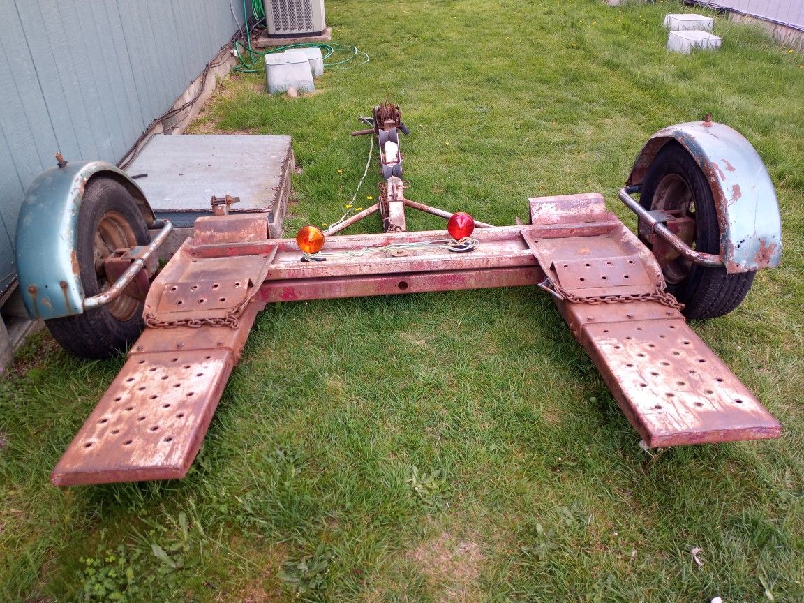Tow Dolly