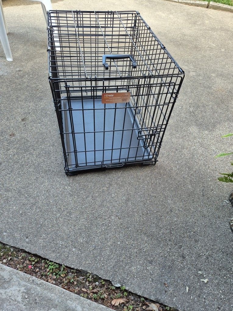 Dog Crate 24L X 18W C 19H