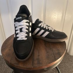 Adidas Size 8 1/2