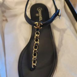 AUTH NWB Chanel Chain CC Sandals Black 35