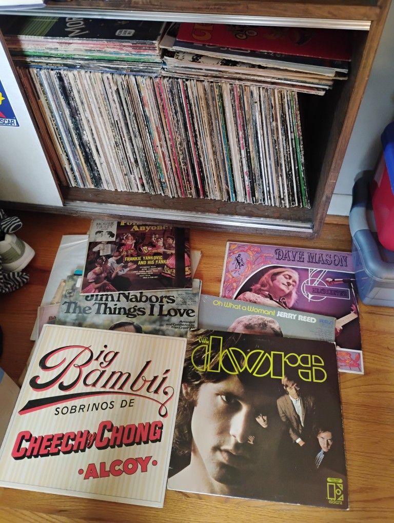 $1 Each Or Make Offer For All (Vintage Vinyl Not My Style, Prefer To Get Rid Of All!)