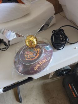 Harry Potter Golden Snitch Desk Lamp