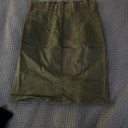 Green Skirt 