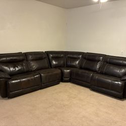 Leather Power Reclining Sectional 