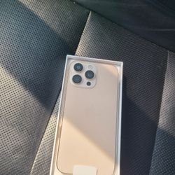 IPhone 16 Pro Max Natural Gold