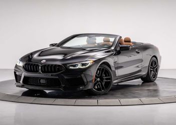 2023 BMW M8