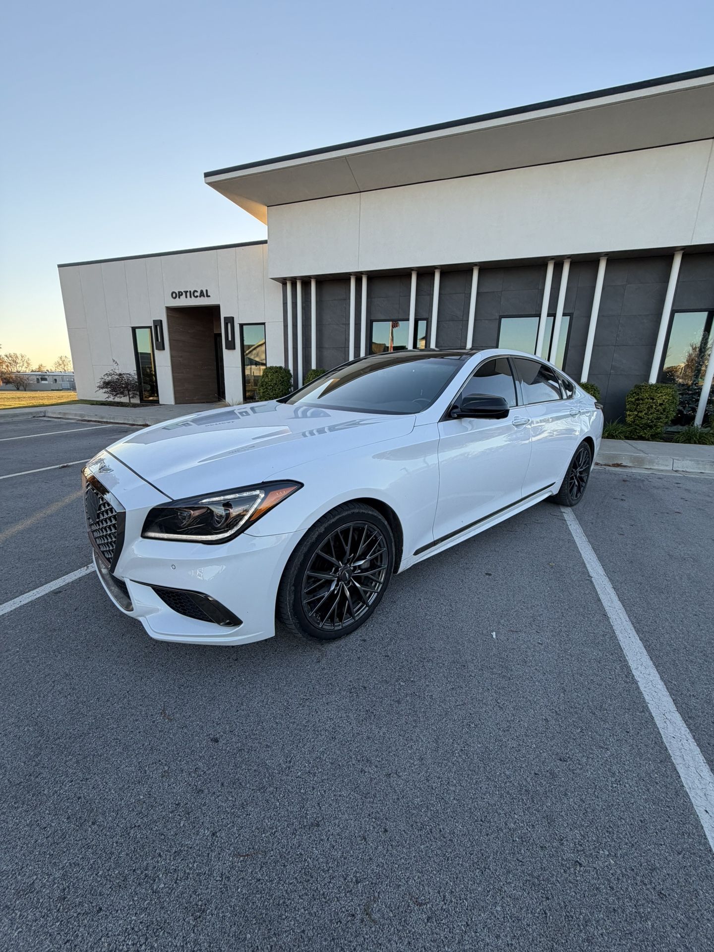 2018 Genesis G80