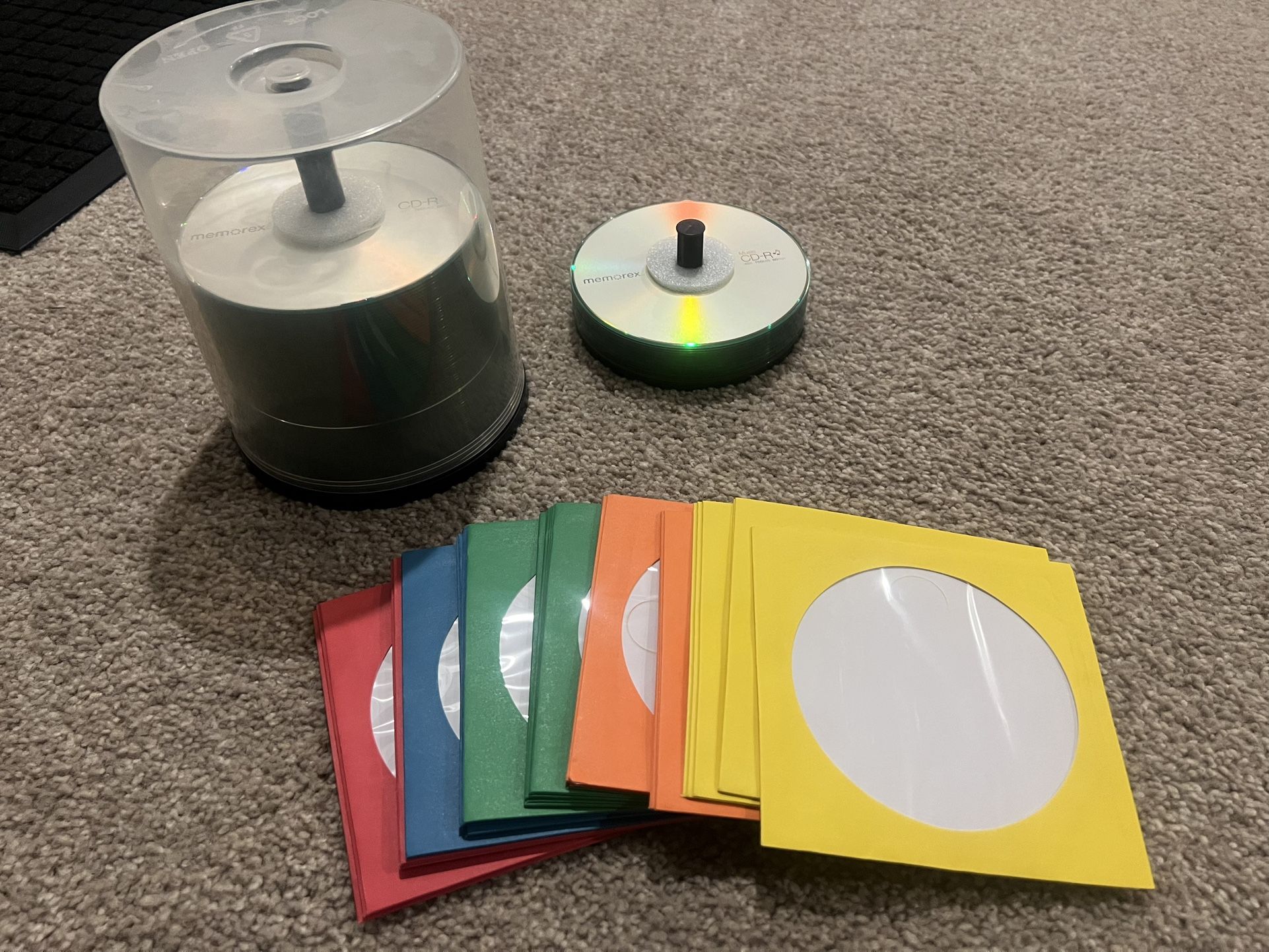 86 Total Memorex CD-R, Towers and 37 Paper Cases