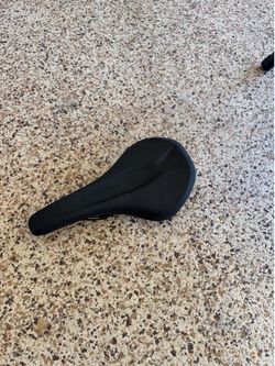 Specialized Bridge Sport Saddle