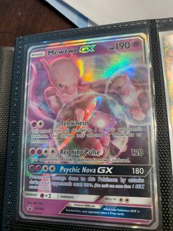 Mewtwo GX Pokémon card
