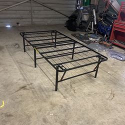 Twin Size Metal Bed Frames (( BRAND NEW ))