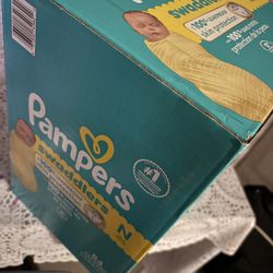 Pampers 