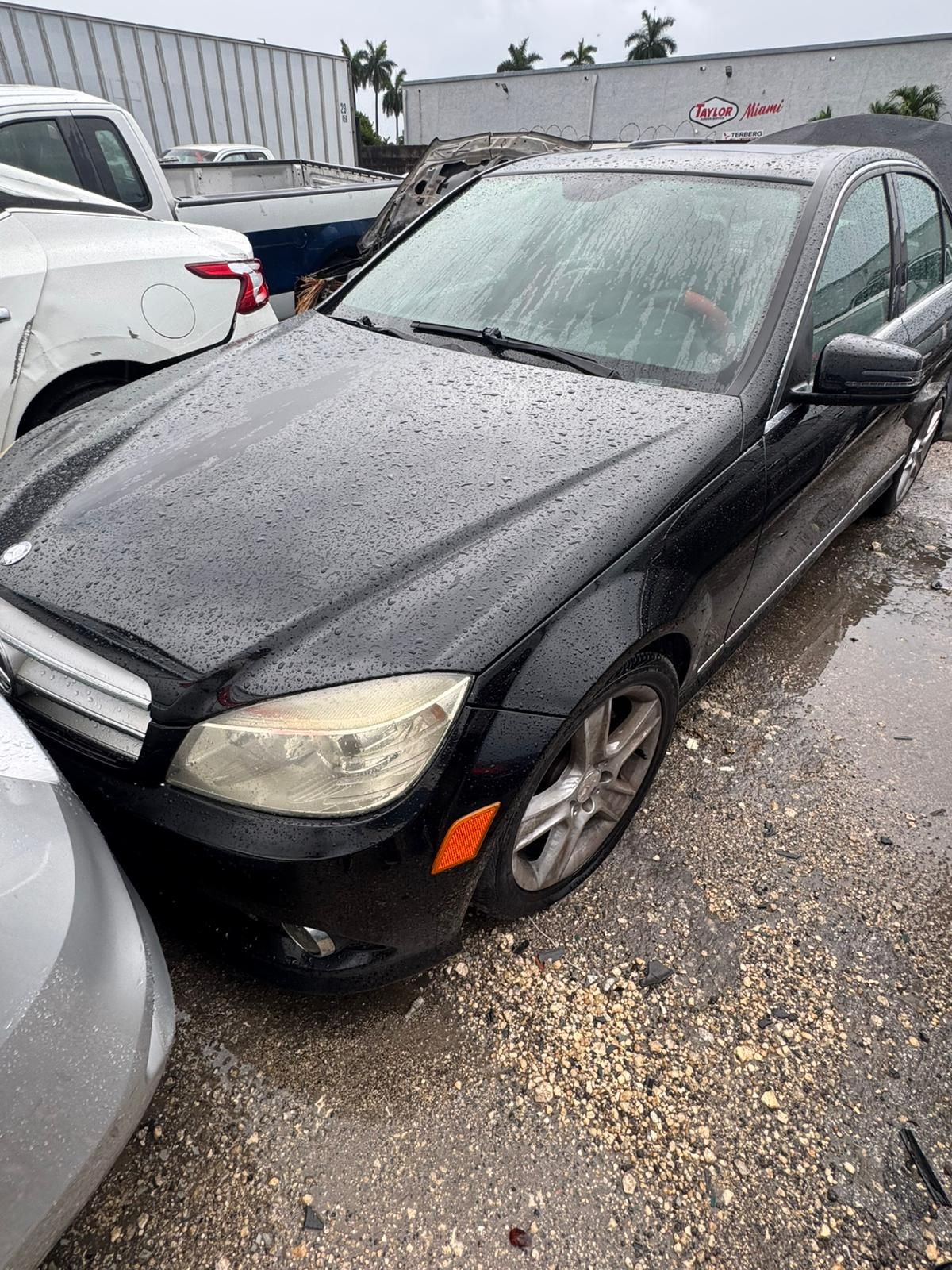 2010 Mercedes c 300 parts engine transmission doors hood grille bumper lights rims muffler converter