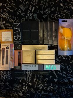 Makeup bundle