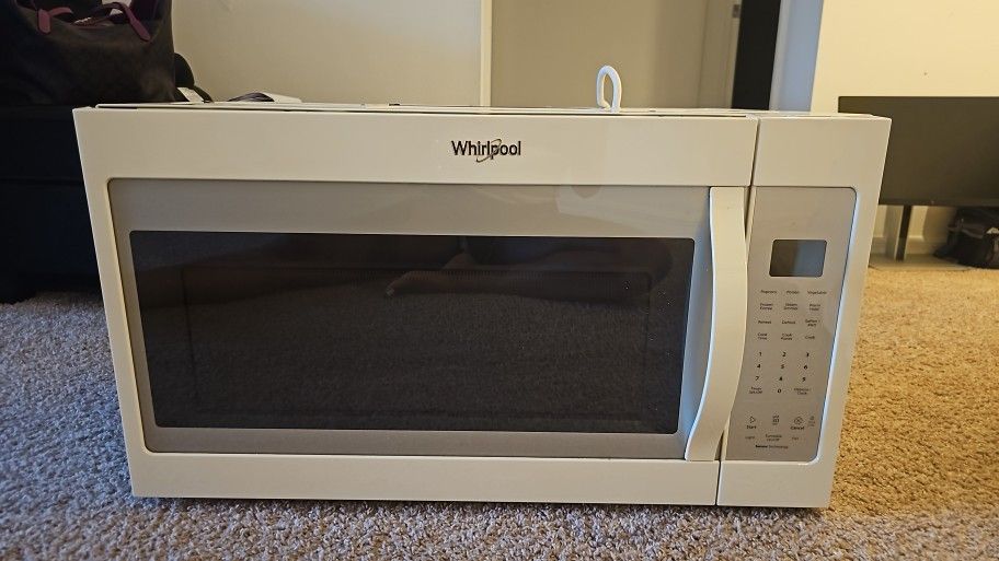 2.2 Cubic Microwave White