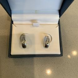 Silver Diamond Earrings 
