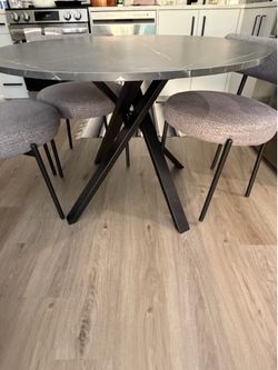 Dining Set