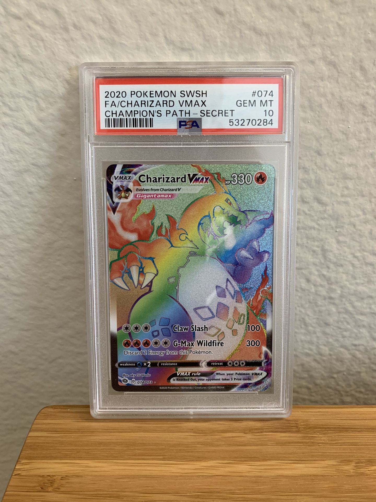PSA 10 Charizard Vmax Rainbow Rare Champions Path 074/073