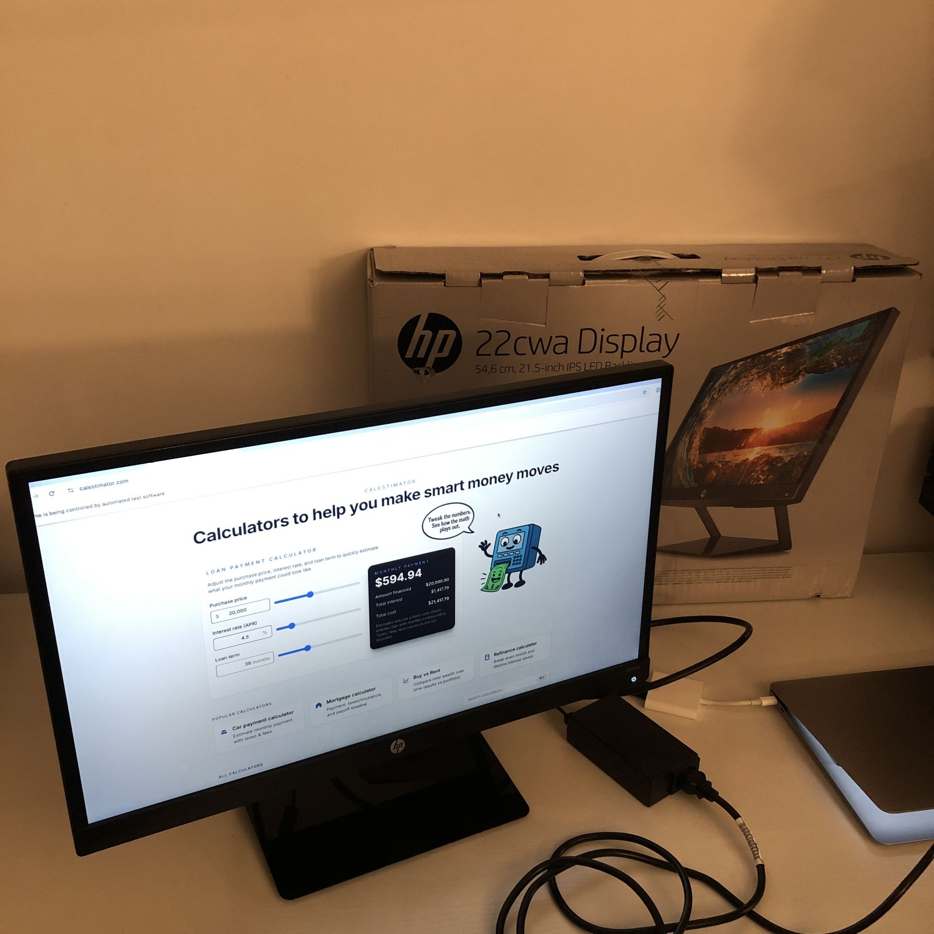 HP Monitor IPS LED 21.5 inch (hdmi cable included) Like new in box